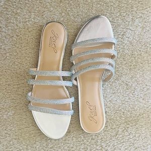 Jewel by Badgley Mischka Nigella Strappy Sandal